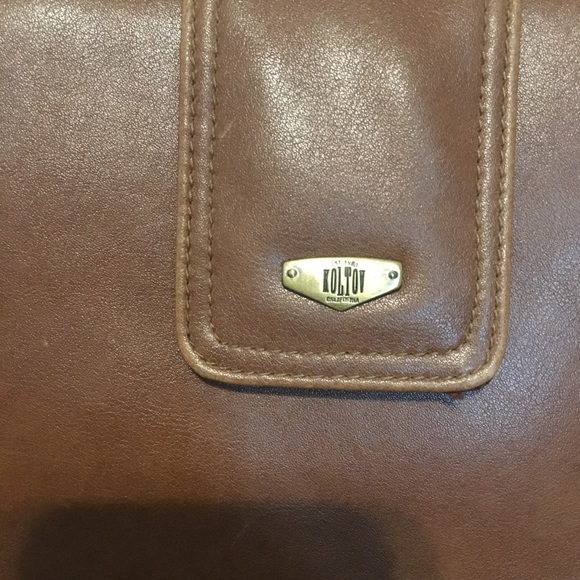 Gorgeous brown vintage looking crossbody purse - Picture 4 of 8